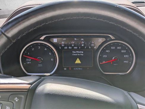 Used 2021 Chevrolet Tahoe High Country image 12