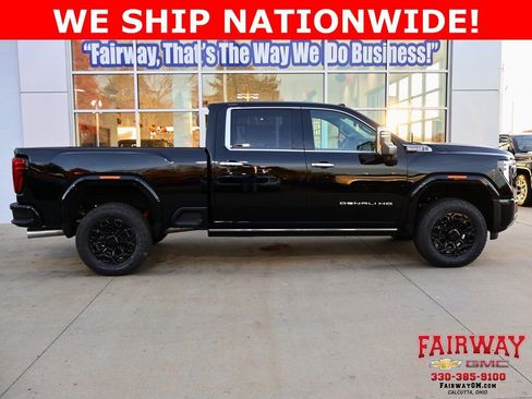 New 2026 GMC Sierra 3500 Denali w/ Denali Reserve Package image 1