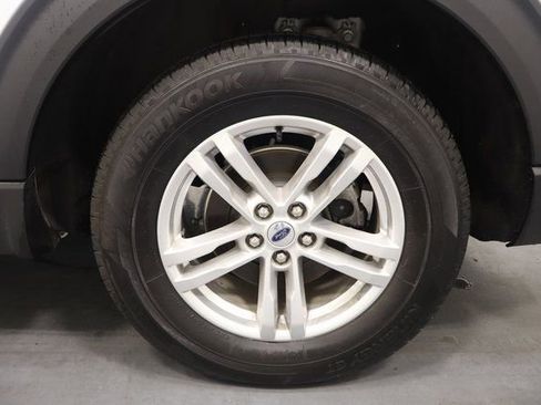 Used 2023 Ford Explorer 4WD image 25