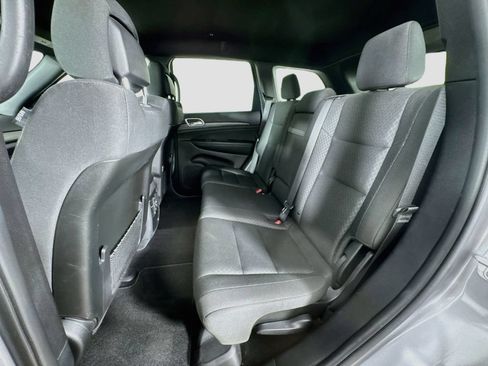 Used 2019 Jeep Grand Cherokee Laredo AWD/4WD image 27