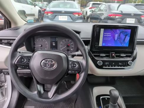 Used 2024 Toyota Corolla LE FWD image 23