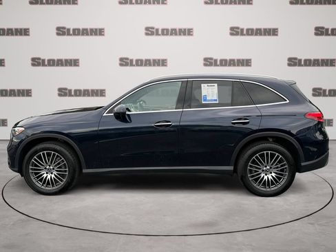 Used 2023 Mercedes-Benz GLC 300 4MATIC image 2