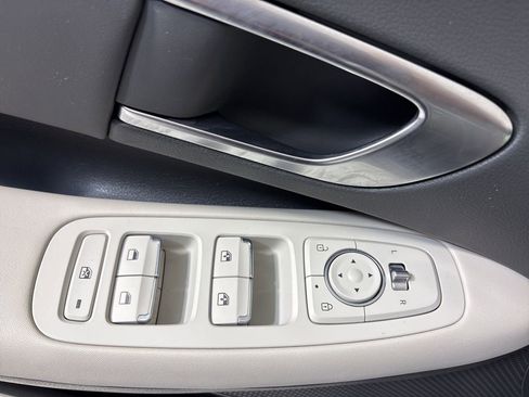 Used 2023 Hyundai Sonata SEL image 17