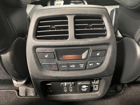 Used 2019 Honda Pilot Touring image 34