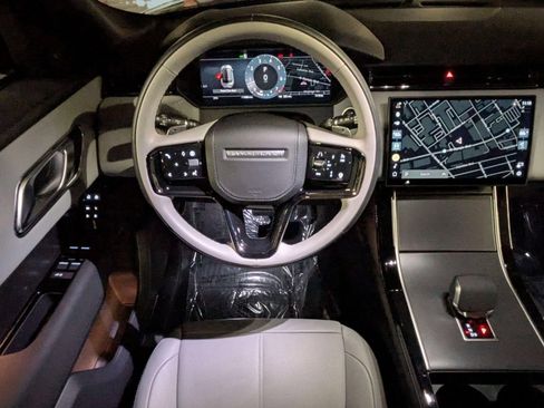 Used 2026 Land Rover Range Rover Velar S AWD/4WD image 27