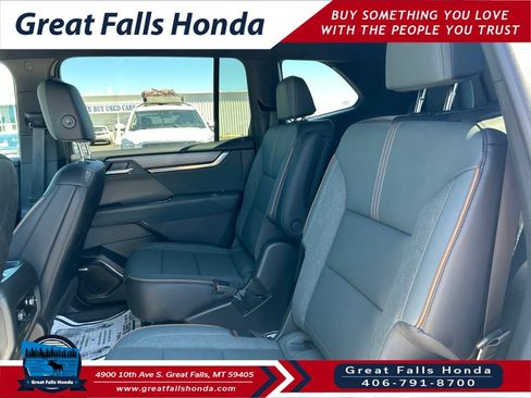 Used 2026 GMC Acadia AT4 AWD/4WD image 24