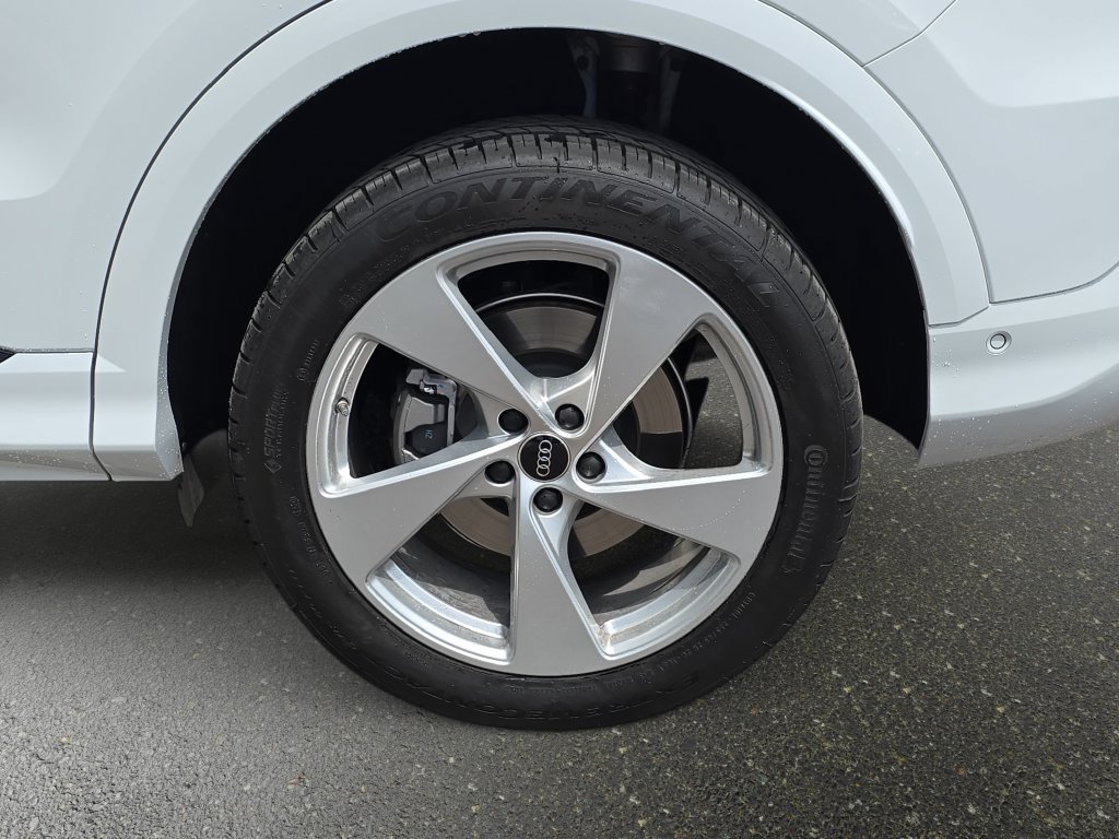 Used 2025 Audi Q5 Premium w/ Premium Plus AWD/4WD image 37