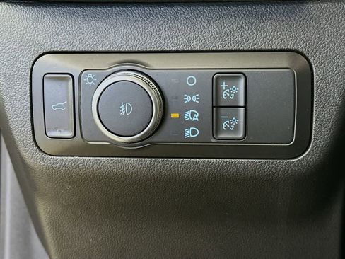 Certified 2022 Ford Escape SEL image 25