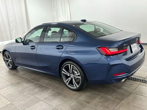Used 2023 BMW 330i xDrive Sedan w/ Premium Package AWD/4WD image 3