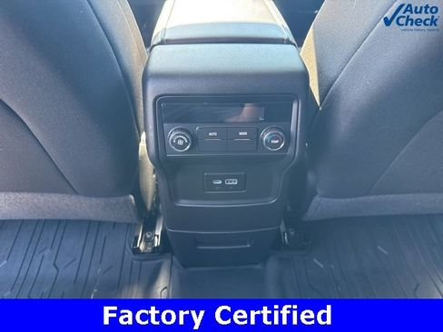 Certified 2023 GMC Acadia SLE image 14