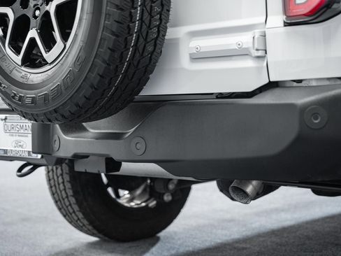 Used 2025 Ford Bronco Outer Banks image 10