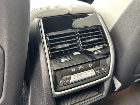 Used 2026 BMW X5 xDrive50e w/ M Sport Package AWD/4WD image 29