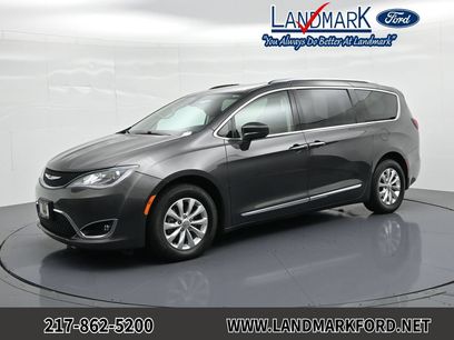 Used 2018 Chrysler Pacifica Touring-L