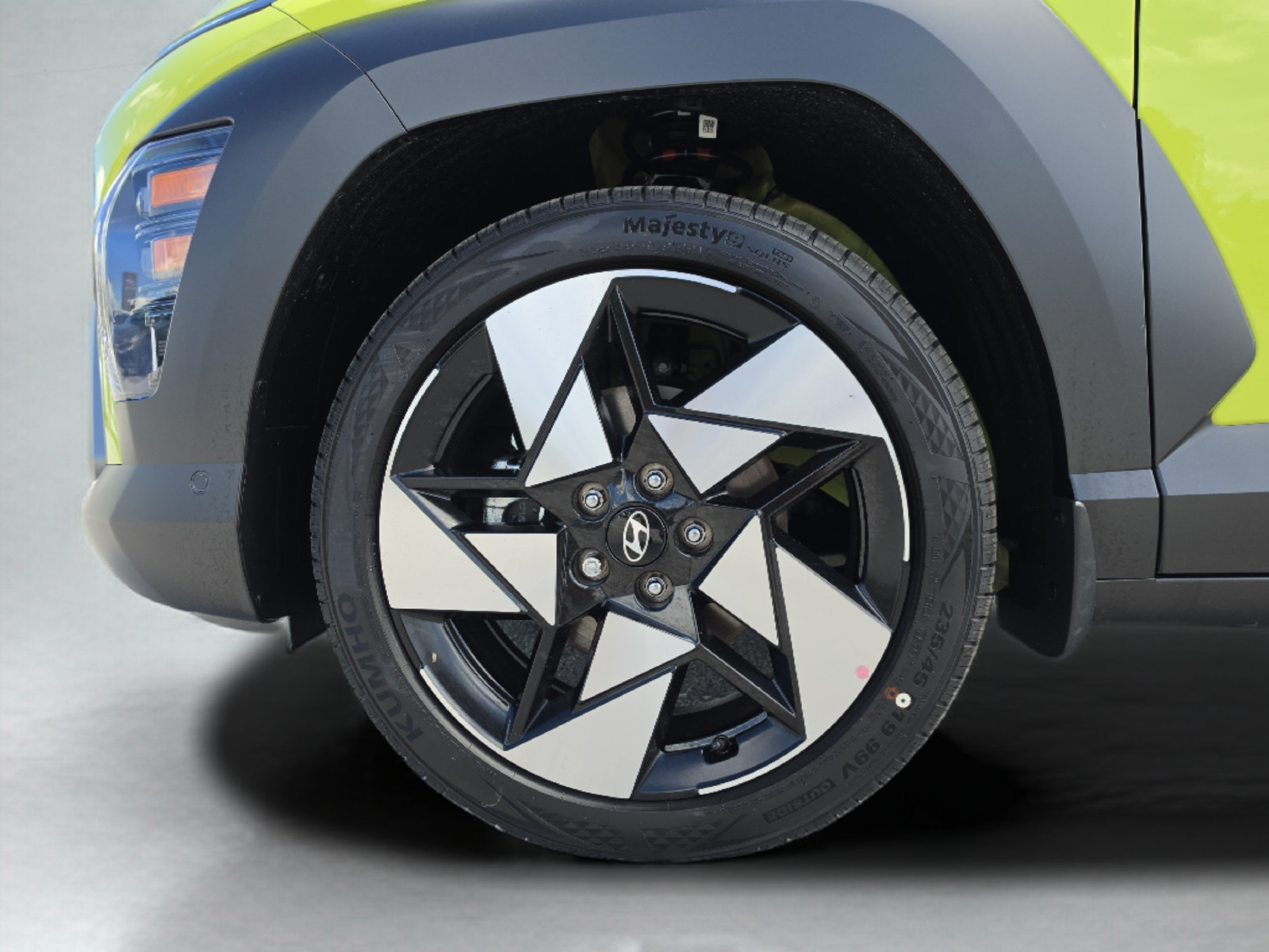 New 2027 Hyundai Kona Limited FWD image 39