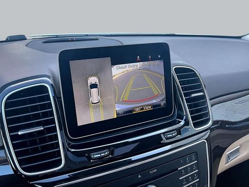 Used 2018 Mercedes-Benz GLE 350 image 26