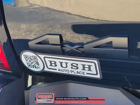 Used 2025 Toyota Tundra SR w/ SR Tow Package image 9