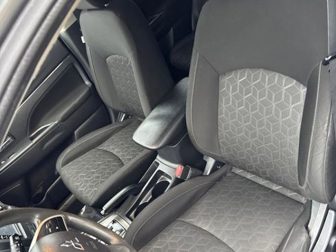 Used 2021 Mitsubishi Outlander Sport FWD image 12