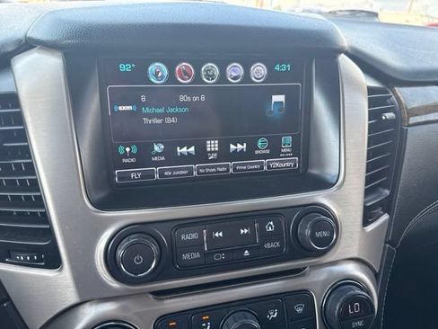 Used 2017 GMC Yukon Denali w/ Open Road Package AWD/4WD image 28