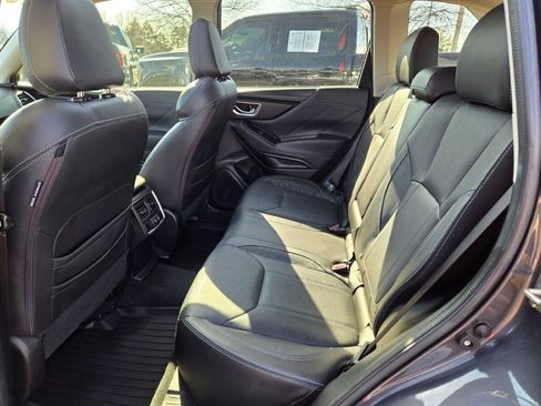 Used 2020 Subaru Forester Limited w/ Popular Package #3 image 16