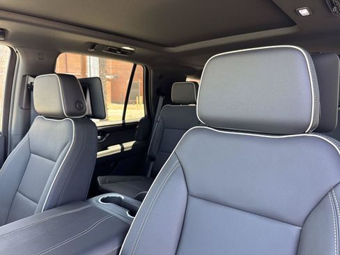 New 2026 GMC Yukon Elevation w/ Elevation Premium Package AWD/4WD image 22