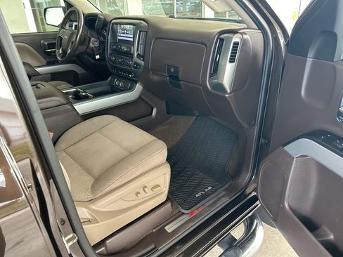 Used 2018 Chevrolet Silverado 1500 LT w/ All Star Edition image 23