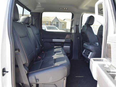 New 2026 Ford F250 Lariat w/ Lariat Premium Package image 22