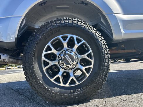 Used 2020 Ford F350 Lariat w/ Lariat Ultimate Package image 18