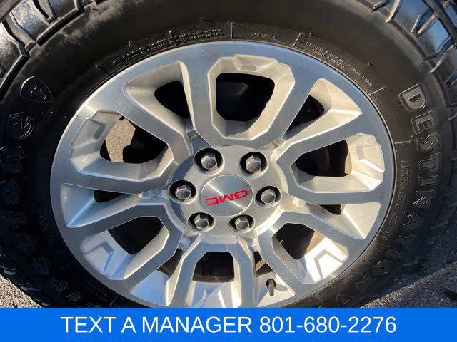 Used 2020 GMC Yukon XL SLT AWD/4WD image 11
