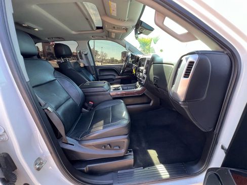 Used 2015 GMC Sierra 3500 SLT image 19