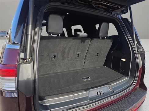 Certified 2023 Lincoln Navigator Reserve image 8