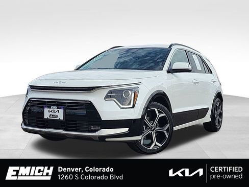 Used 2023 Kia Niro EX Touring image 1