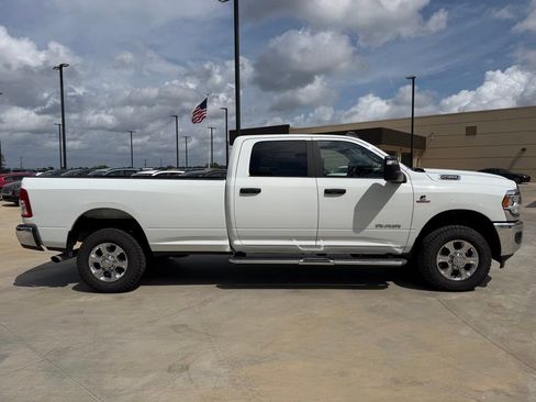 Used 2024 RAM 2500 Big Horn AWD/4WD image 6
