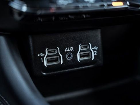 Used 2023 Dodge Durango SXT RWD image 21