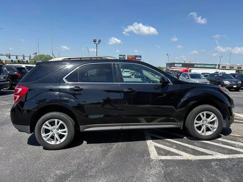 Used 2017 Chevrolet Equinox LT w/ Driver Confidence Package II AWD/4WD image 6