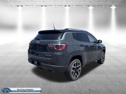 Used 2018 Jeep Compass Limited w/ Trailer Tow Group AWD/4WD image 8