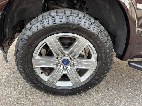 Used 2019 Ford F150 XLT w/ Equipment Group 302A Luxury AWD/4WD image 64