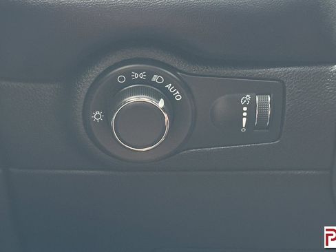 Used 2025 Dodge Durango R/T w/ Blacktop Package image 34