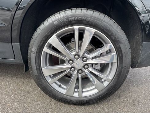 Used 2025 Cadillac XT5 Premium Luxury image 34