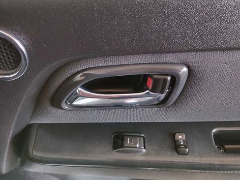 Used 2011 Chevrolet Colorado LT RWD image 13