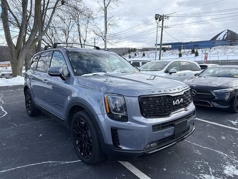 Used 2022 Kia Telluride SX w/ SX Prestige Package image 8