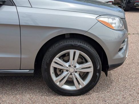 Used 2013 Mercedes-Benz ML 350 4MATIC image 9