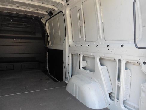 Used 2022 Mercedes-Benz Sprinter 1500 image 7