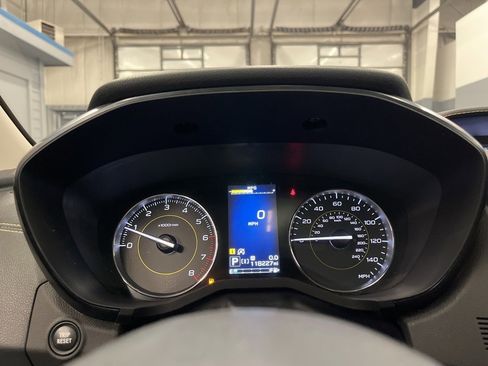 Used 2021 Subaru Crosstrek 2.5i Sport w/ Moonroof Package image 16