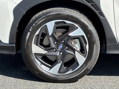 Certified 2025 Subaru Crosstrek 2.5i Limited w/ Crosstrek Mirror Package image 29