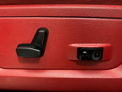 Used 2017 RAM 1500 Rebel w/ Luxury Group image 5