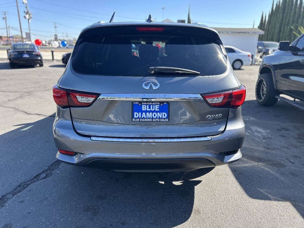 Used 2016 INFINITI QX60 FWD w/ Premium Plus Package image 5