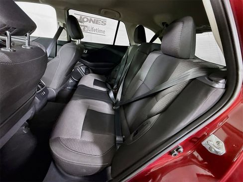 Used 2023 Subaru Outback Premium image 28