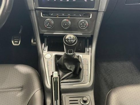 Used 2019 Volkswagen Golf Alltrack SE AWD/4WD image 11