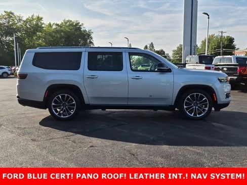 Used 2023 Jeep Wagoneer L Series III w/ Premium Group I AWD/4WD image 4