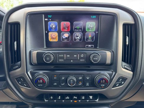 Used 2019 GMC Sierra 3500 Denali AWD/4WD image 21